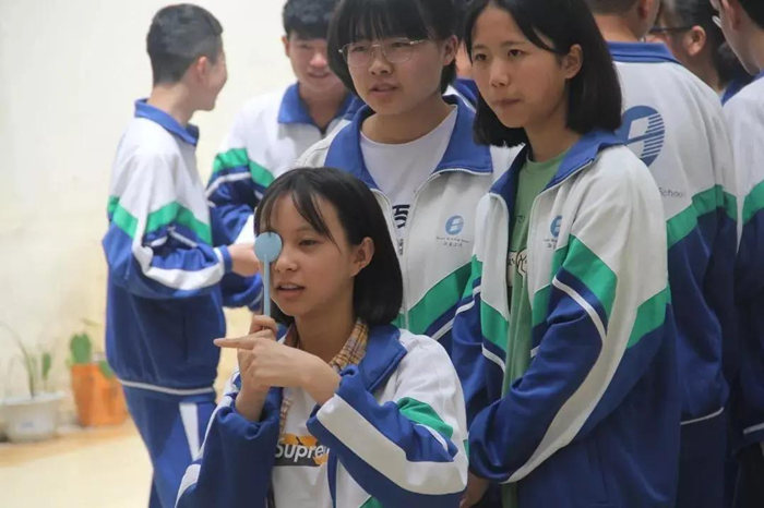 眼鏡加盟需要注意的問(wèn)題有哪些？如何選擇加盟品牌？